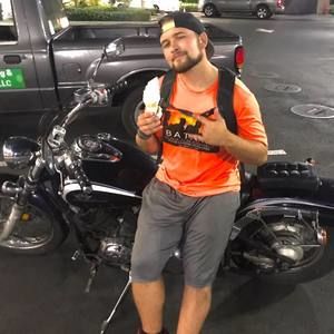 Meet your Posher, Chandler